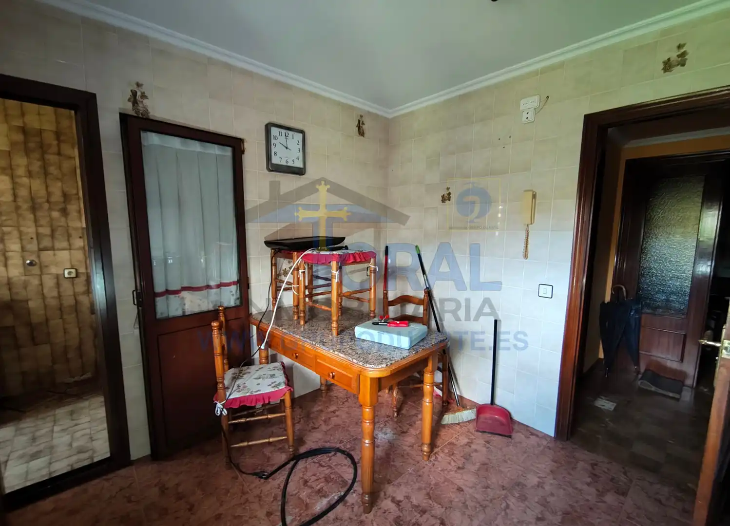 Piso en venta en Gijón  con Parquet, Trastero y Amueblado