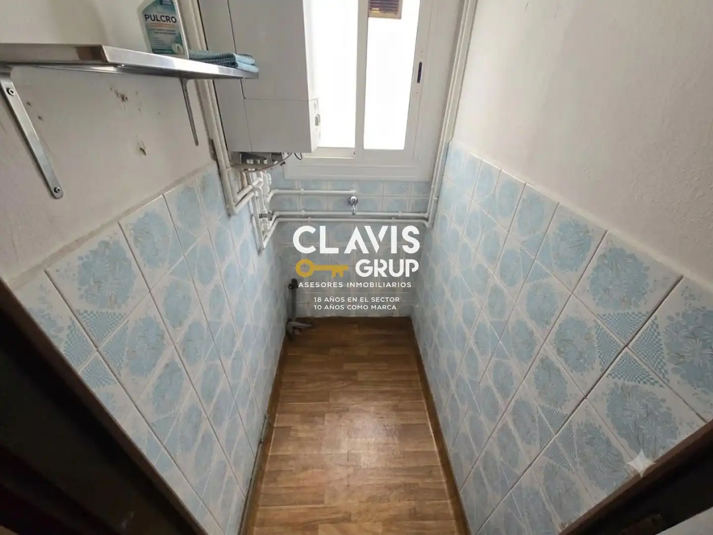 Kitchen of Flat for sale in Barcelona  with Heating, Terrace and Alarm