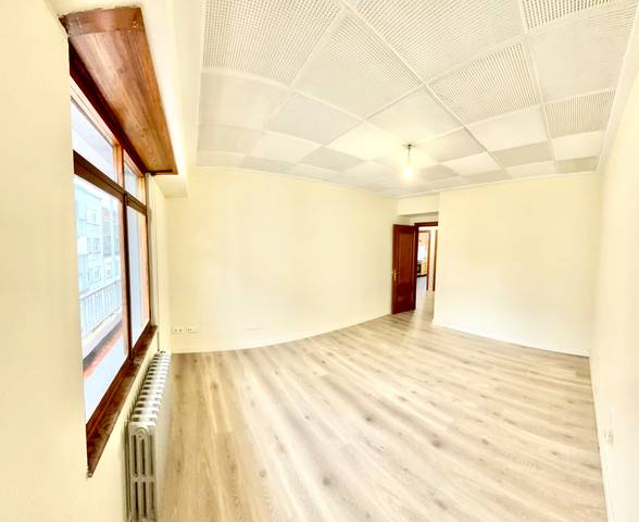 Piso en Venta en San Roque - As Fontiñas
