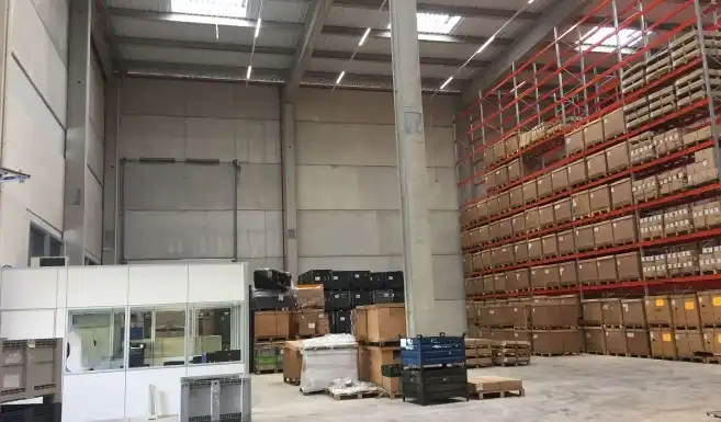 Nave industrielle avec ascenseur à louer à Palou, imagen 17
