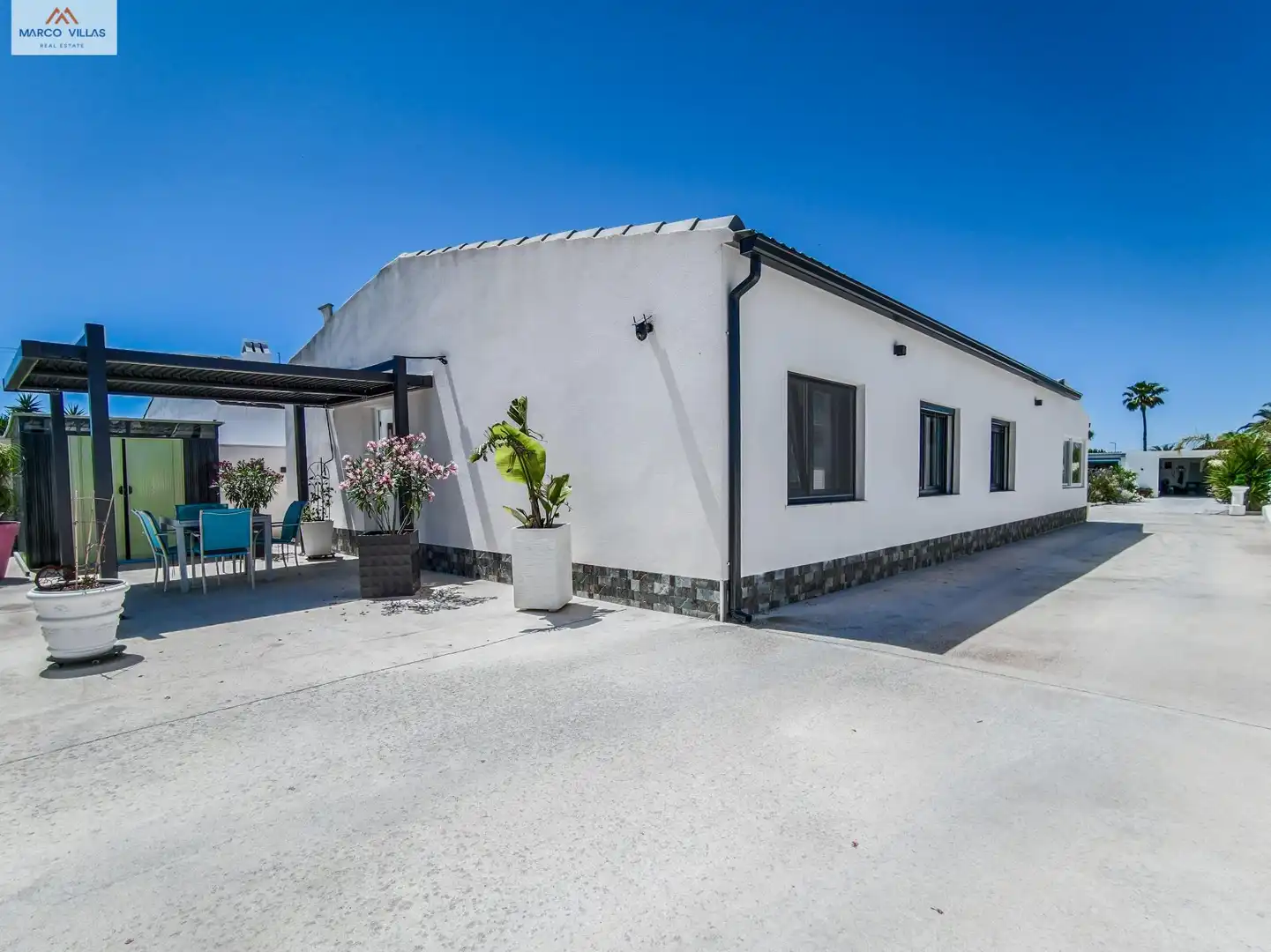 Vista exterior de Casa o chalet en venta en San Fulgencio con Aire acondicionado, Jardín privado y Piscina