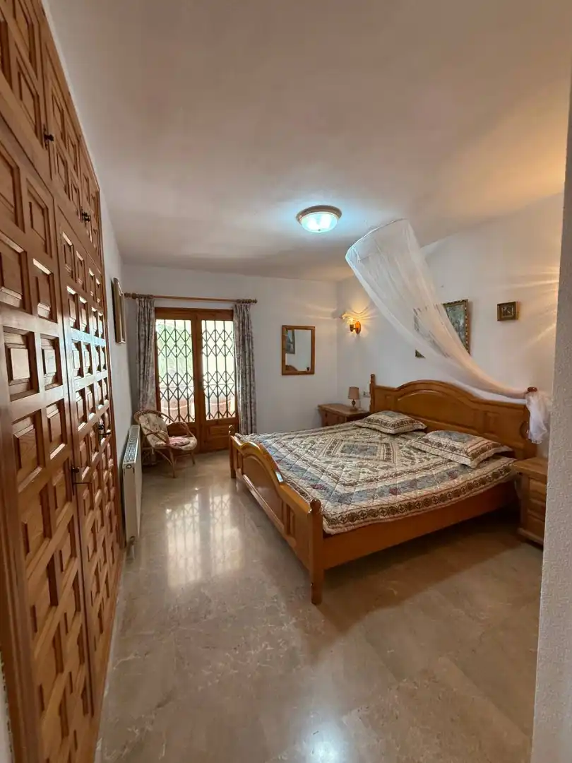 Villa con piscina in vendita a Cometa, imagen 11