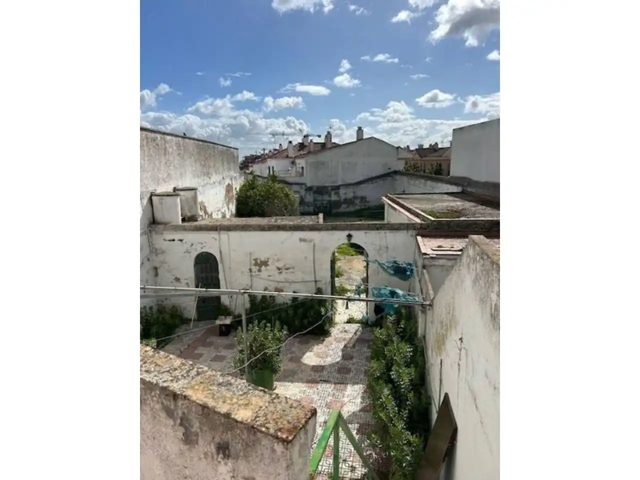 Exterior view of Houses for sale in Tomares  with Terrace, Storage room and Balcony