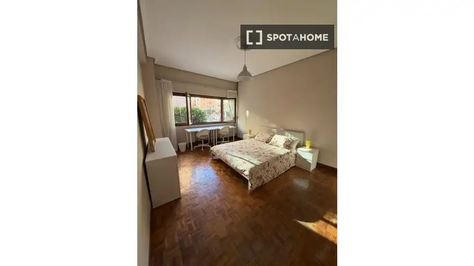 Habitació a San Pedro de Deusto - La Ribera