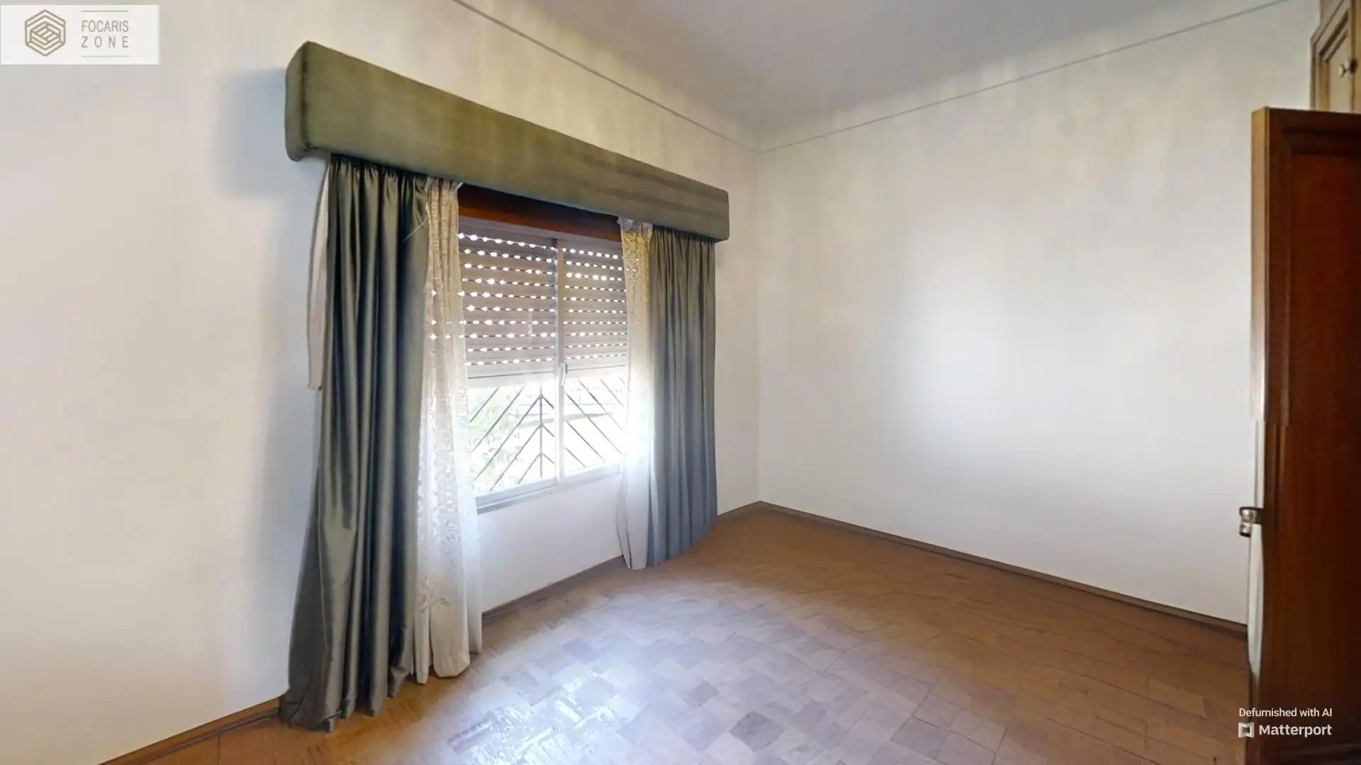 Bedroom of Detached homes for sale in Málaga  with Private garden, Terrace and Furnished