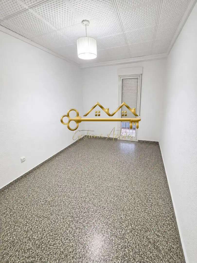 Piso en venta en Vallada con Balcón