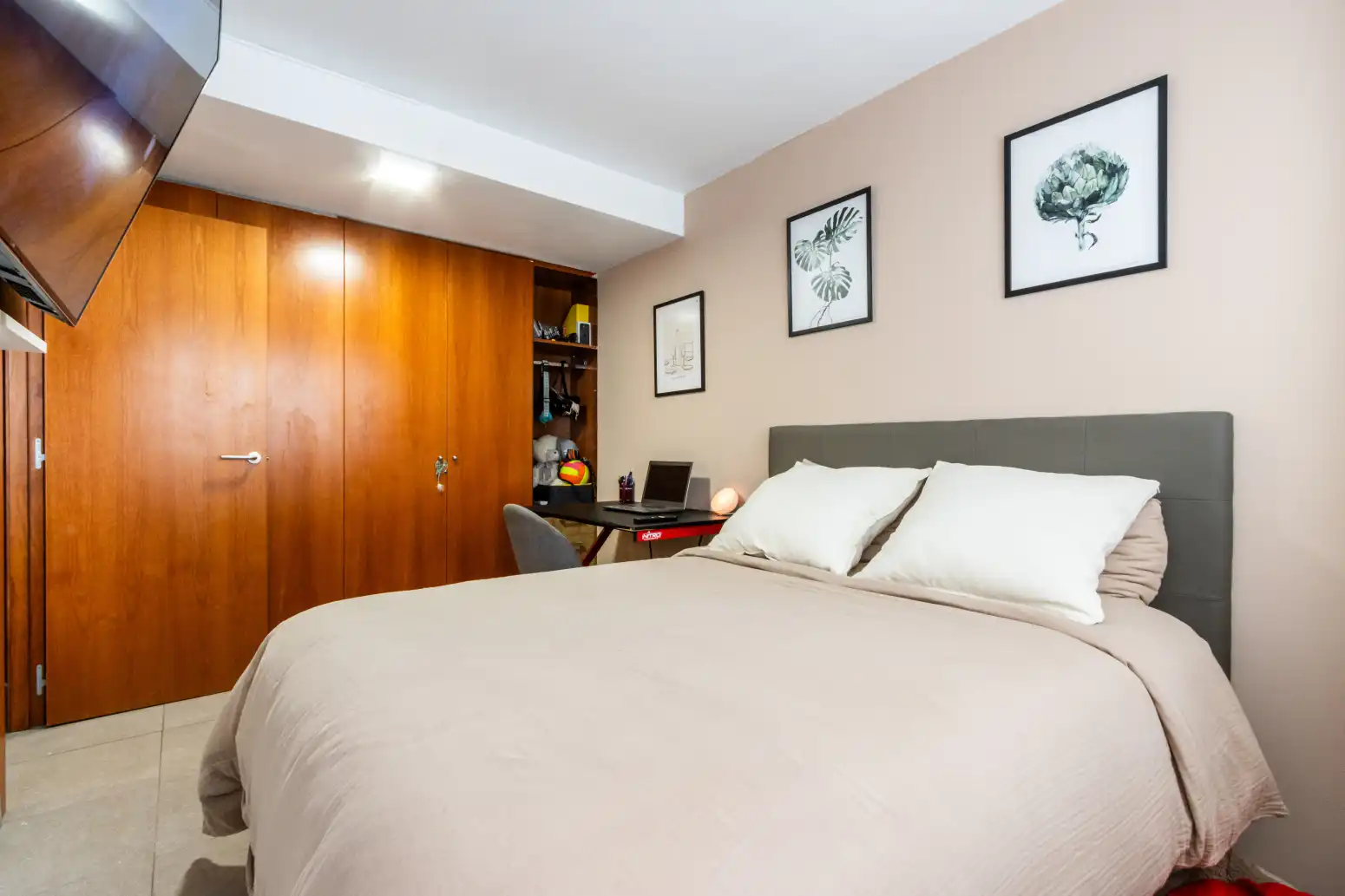 Schlafzimmer von Wohnung zum Verkauf in Terrassa mit Heizung und Privatgarten