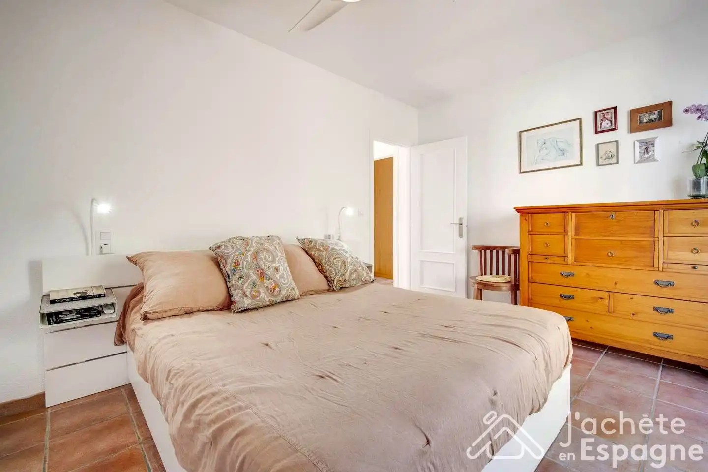 Dormitori de Casa o xalet en venda en Vinaròs amb Aire condicionat, Jardí privat i Terrassa