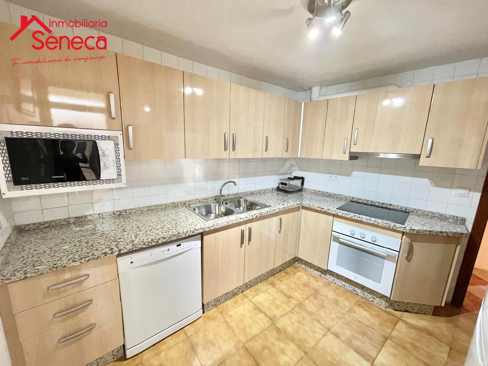 Kitchen of Flat for sale in  Córdoba Capital  with Air Conditioner, Heating and Terrace