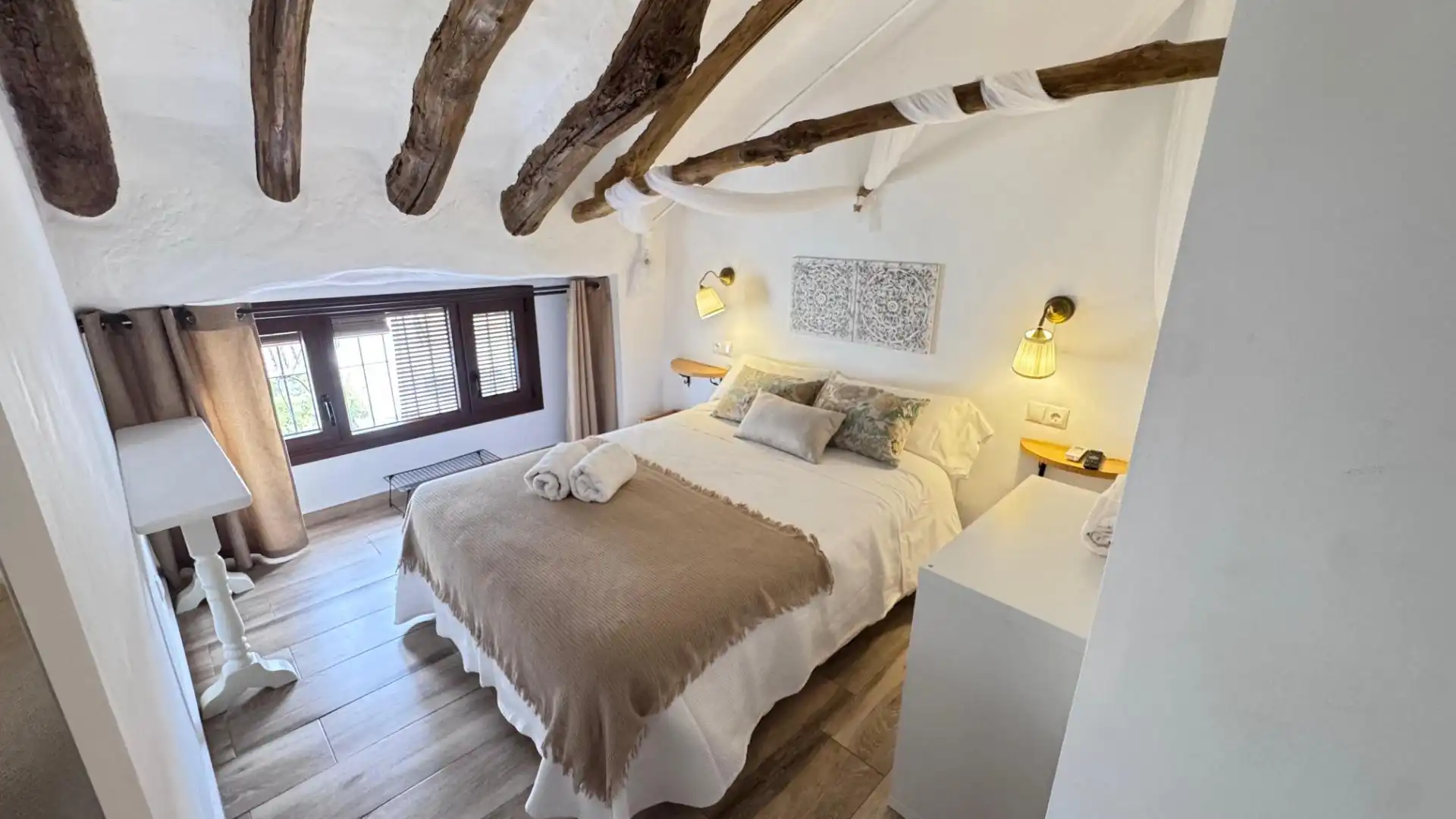 Bedroom of Houses for sale in Iznájar  with Air Conditioner, Heating and Terrace