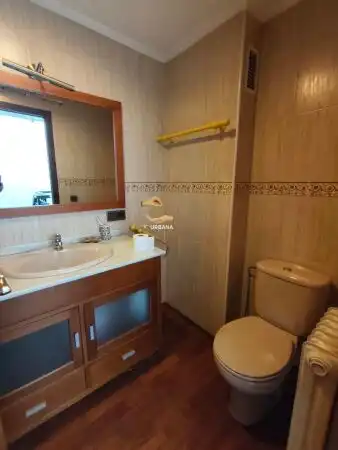Flat with terrace to rent in SAAVEDRA Y FAJARDO, imagen 9