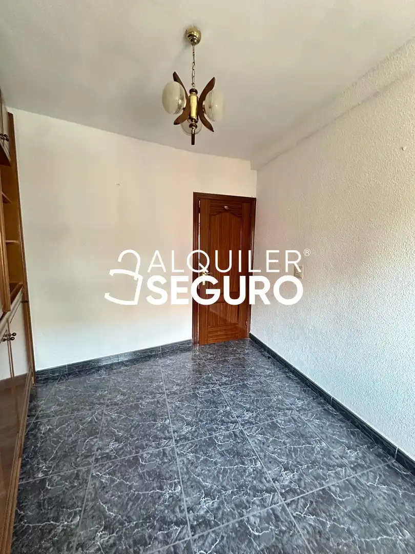 Habitación de Piso de alquiler en Móstoles con Aire acondicionado, Calefacción y Terraza