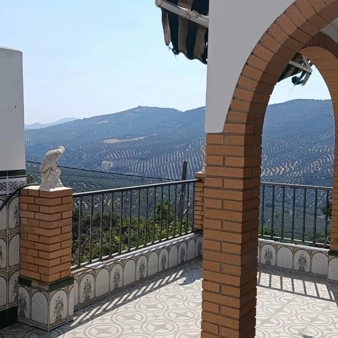 Terraza de Finca rústica en venta en Iznájar con Aire acondicionado, Calefacción y Jardín privado