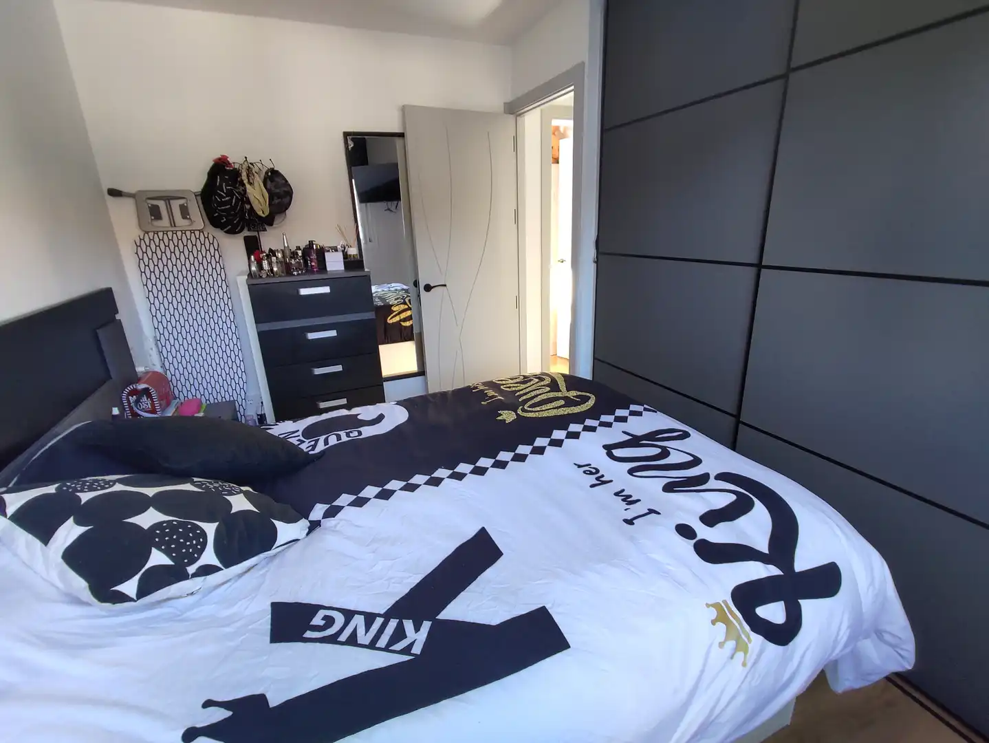Habitación de Piso en venta en Torremolinos con Aire acondicionado, Amueblado y Horno