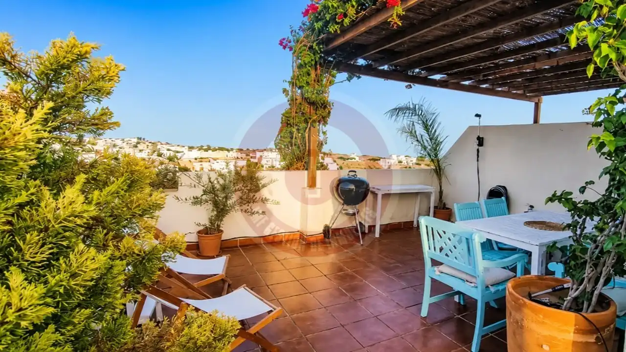 Casa aparellada amb piscina en venda a Almayate, imagen 4