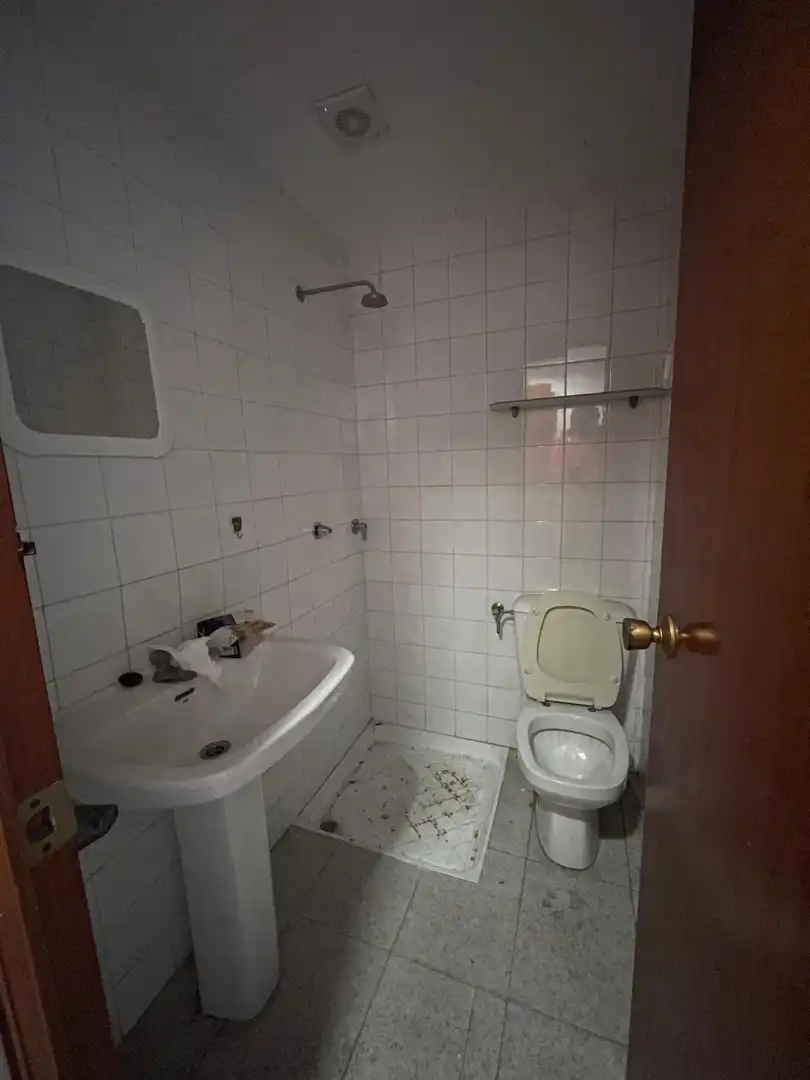 Business premises to rent in A Malata - Catabois - Ciudad Jardín, imagen 4