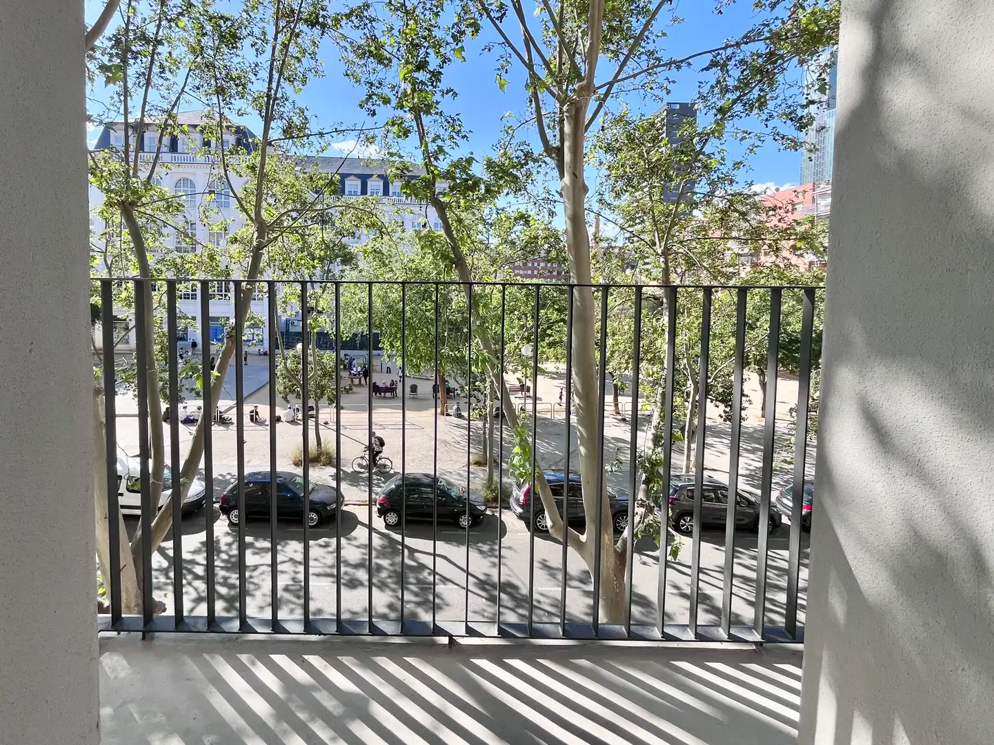 Vista exterior de Piso en venta en Barcelona con Aire acondicionado, Calefacción y Parquet
