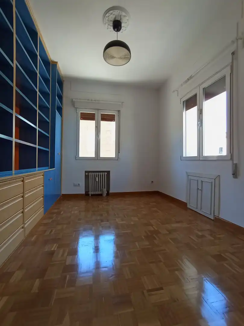 Habitación de Piso de alquiler en Madrid con Aire acondicionado, Calefacción y Parquet