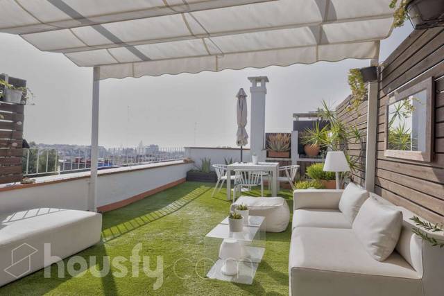 Ático en Venta en Carrer d'Homer, . en El Putget i el Farró