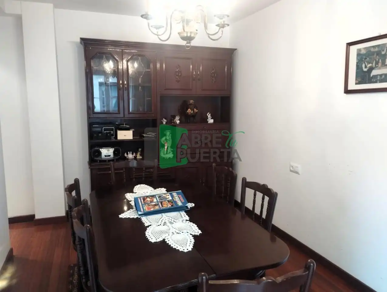 Menjador de Pis en venda en Ourense Capital  amb Aire condicionat, Calefacció i Parquet