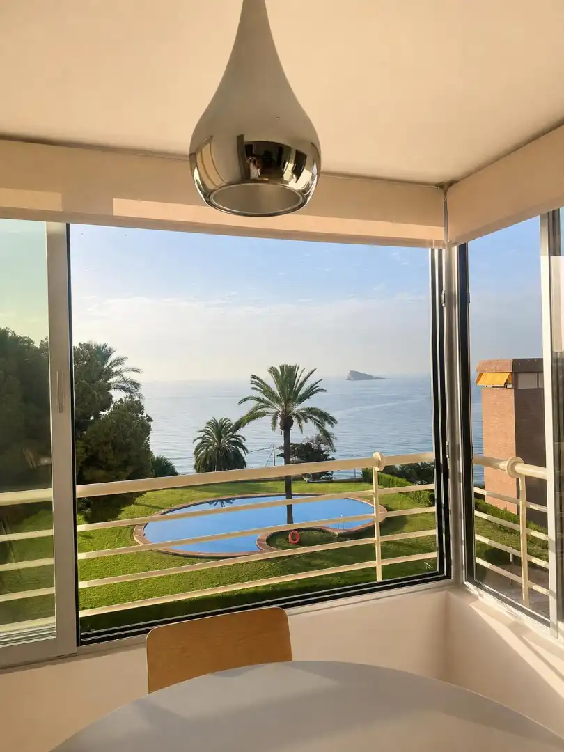 Bedroom of Apartments for rent in Benidorm  with Furnished, Washing machine and Microwave