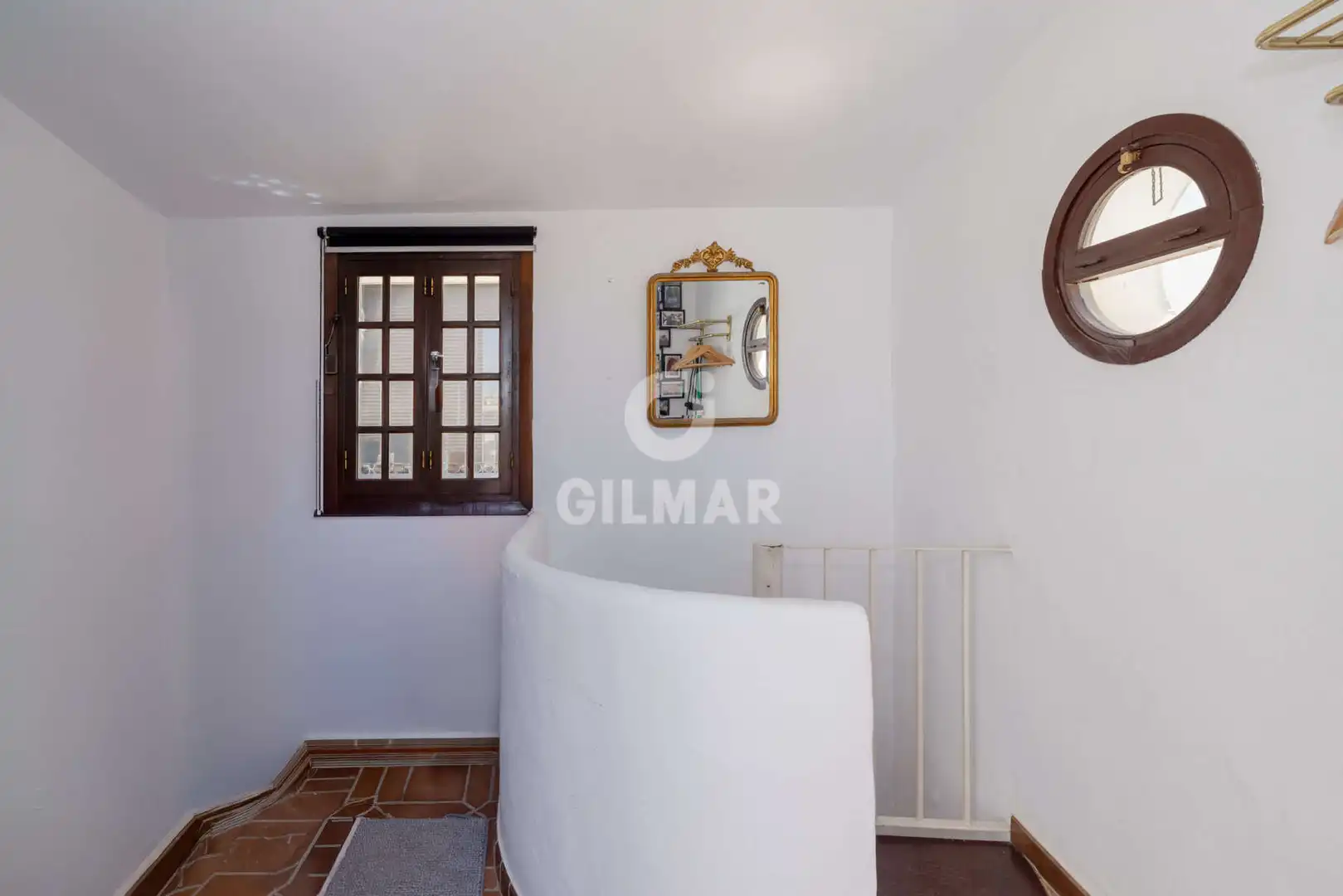 Casa adosada en venta en Estepona con Calefacción