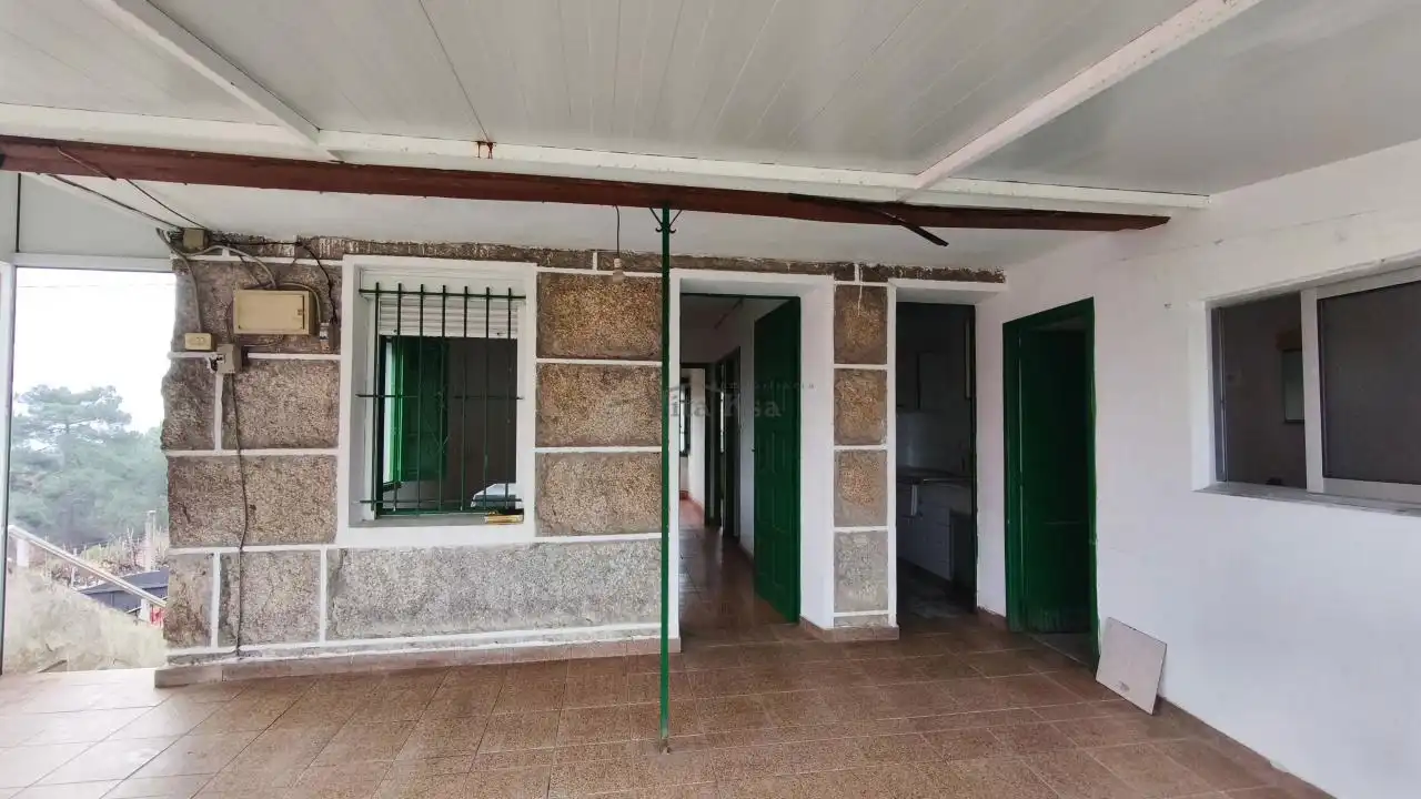 Casa rústica con jardín en venta en Barbadás, imagen 10