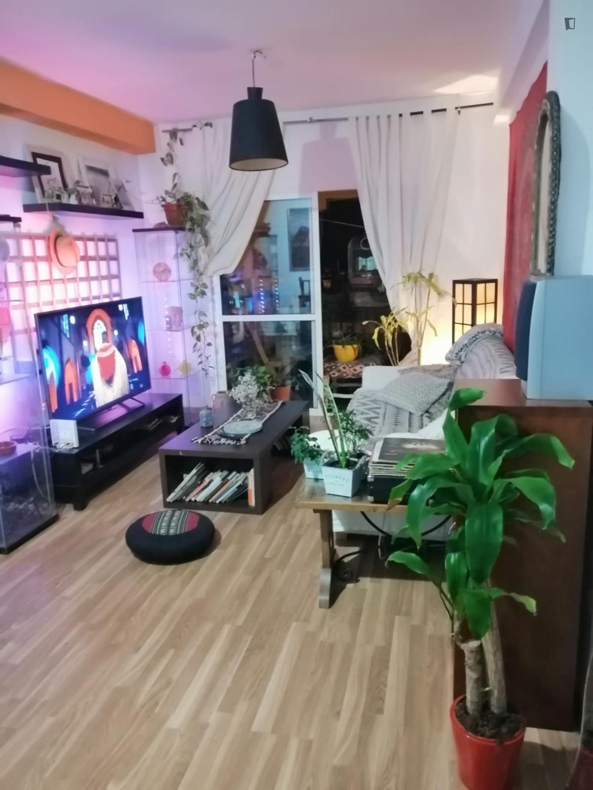 Sala d'estar de Apartament per a compartir en Málaga Capital amb Aire condicionat, Moblat i Forn