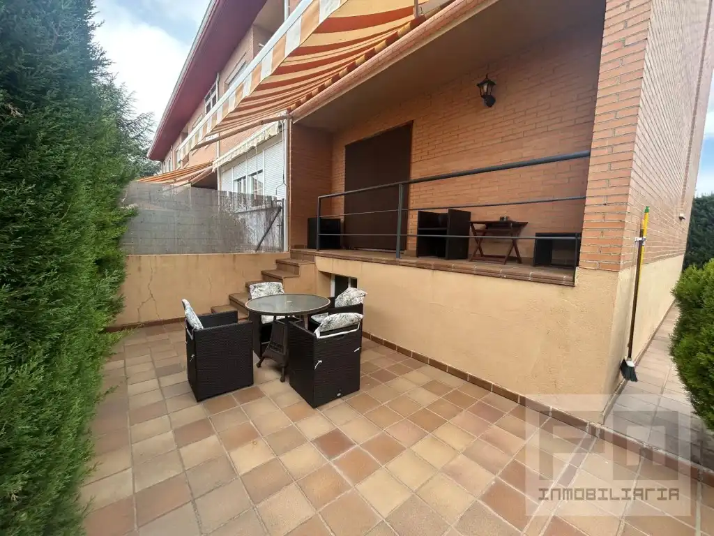 Terrace of Houses for rent in Las Navas del Marqués 