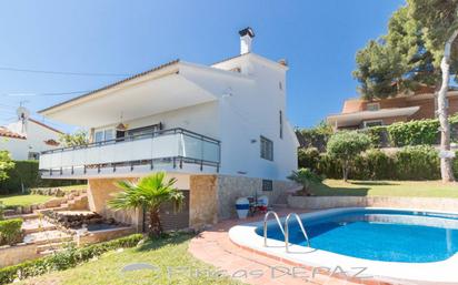 Exterior view of House or chalet for sale in Castelldefels  with Air Conditioner, Heating and Private garden