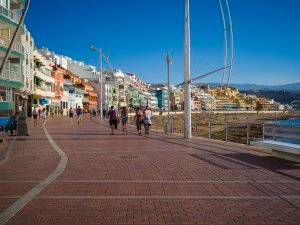 Local comercial en Alquiler en Santa Catalina - Canteras