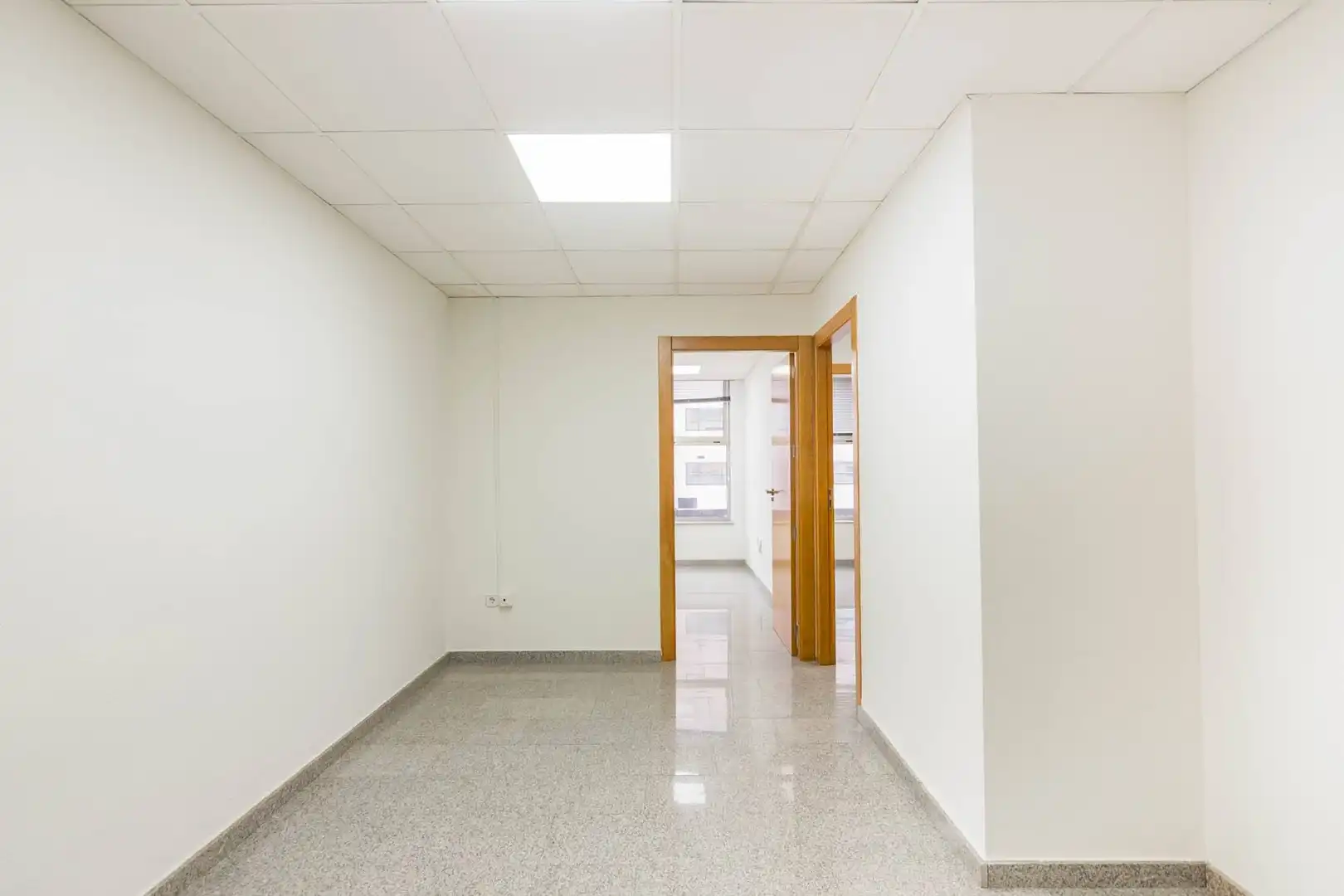 Oficina de lloguer a Pedanías Este, imagen 11