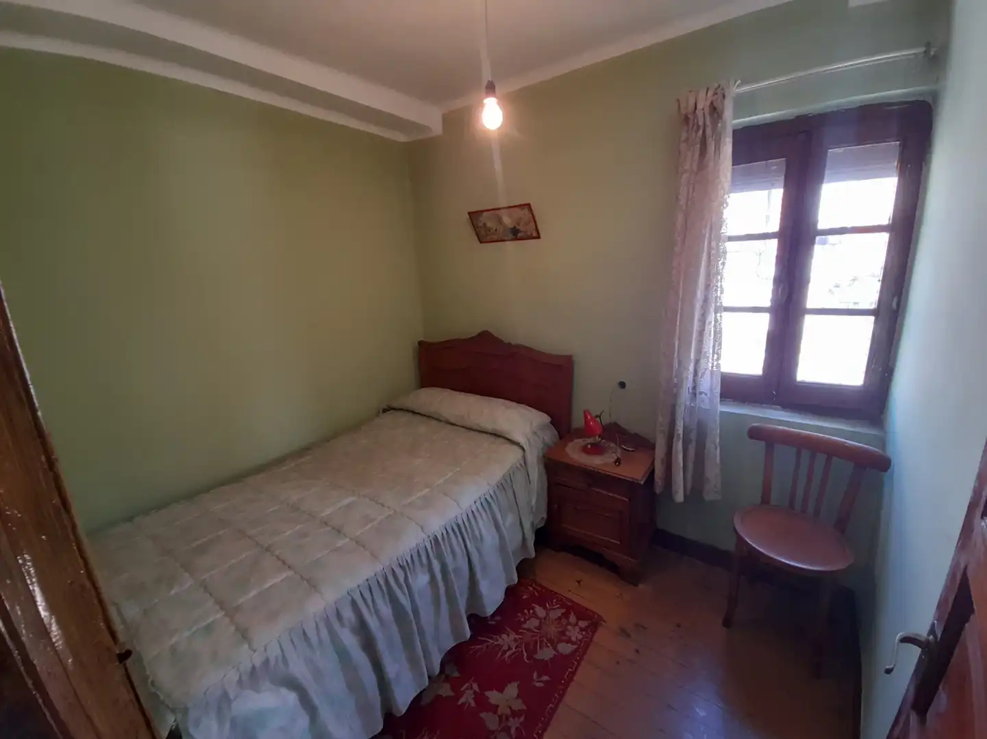 Dormitori de Casa o xalet en venda en Laviana amb Calefacció i Traster