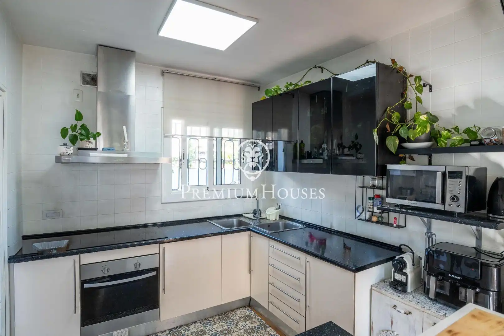 Kitchen of Houses for sale in Sant Pere de Ribes  with Heating, Private garden and Terrace