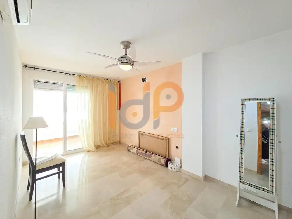Sala de estar de Dúplex en venta en Garrucha con Aire acondicionado, Terraza y Trastero