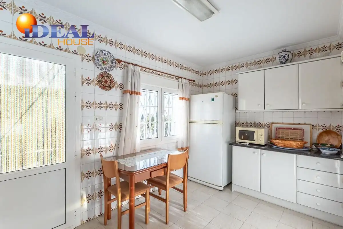 Maison avec jardin à vendre à Barrio de la Vega, imagen 6