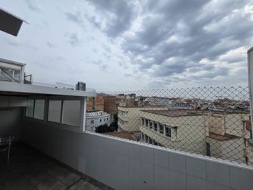 Àtic amb ascensor en venda a Carrer d'Alacant 3