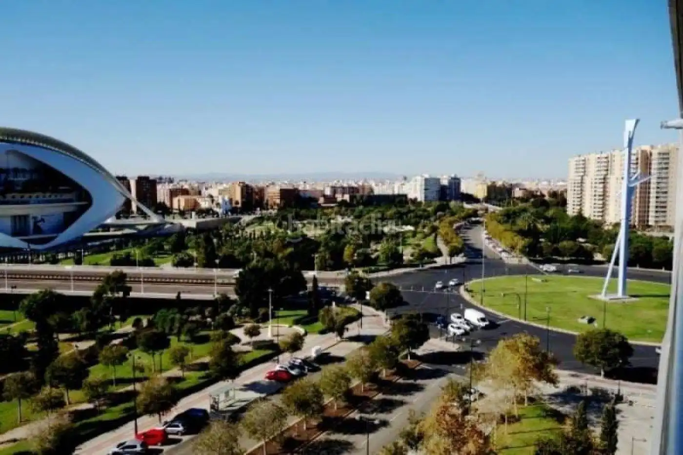 Vista exterior de Garatge de lloguer en Valencia