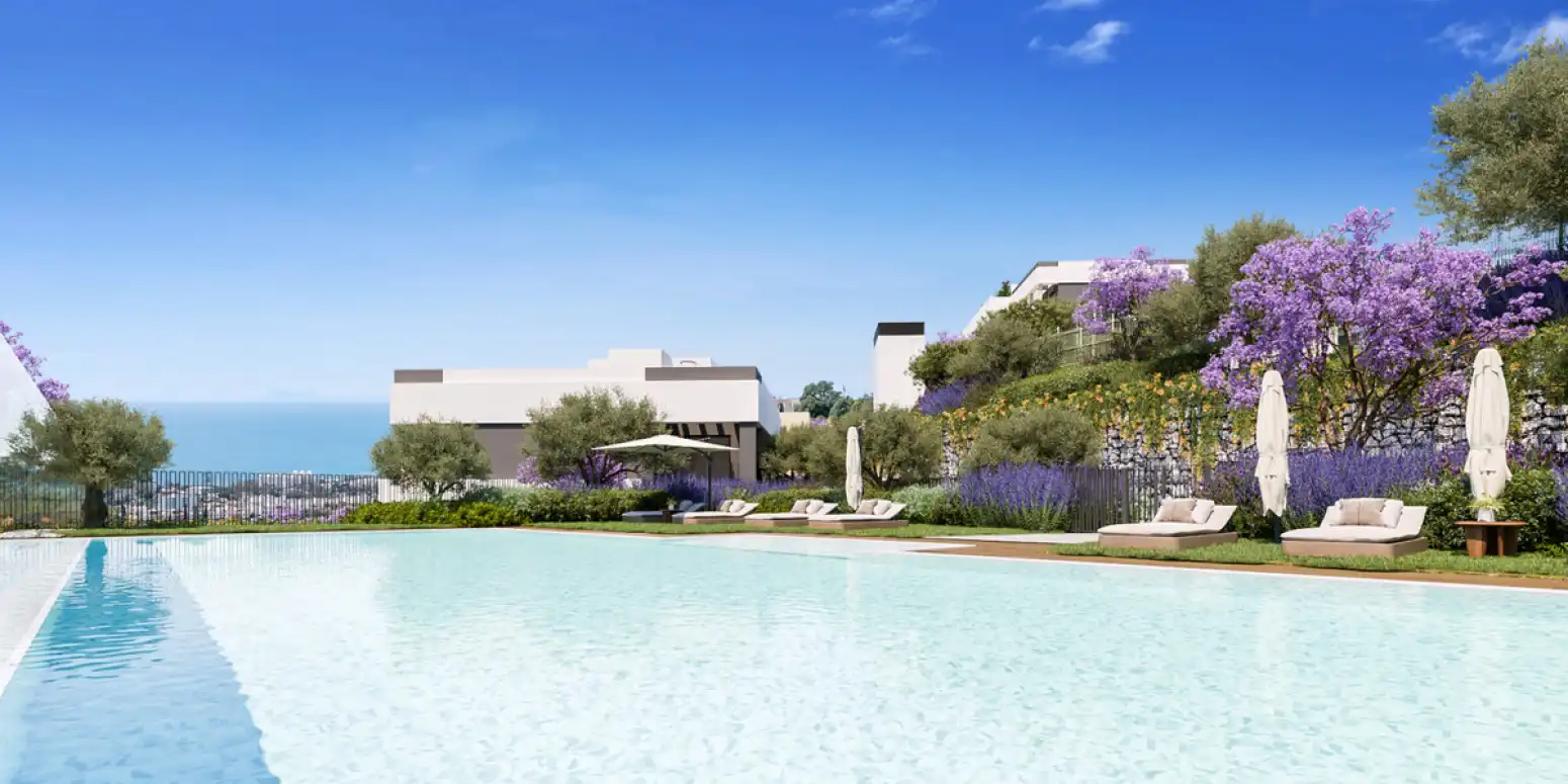 Swimming pool of Flat for sale in Rïo Real - Los Monteros