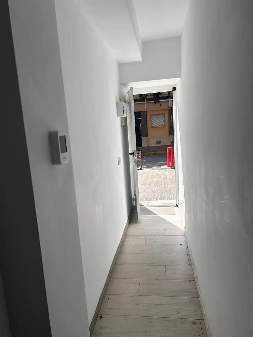 Erdgeschoss zum Verkauf in Barcelona mit Möbliert