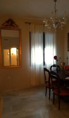 Piso en Venta en Carmona