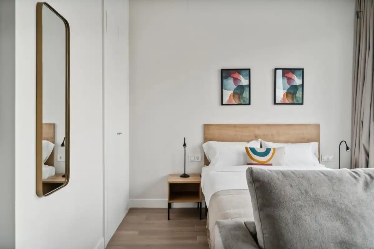 Habitación de Piso de alquiler en Madrid con Aire acondicionado, Amueblado y Internet
