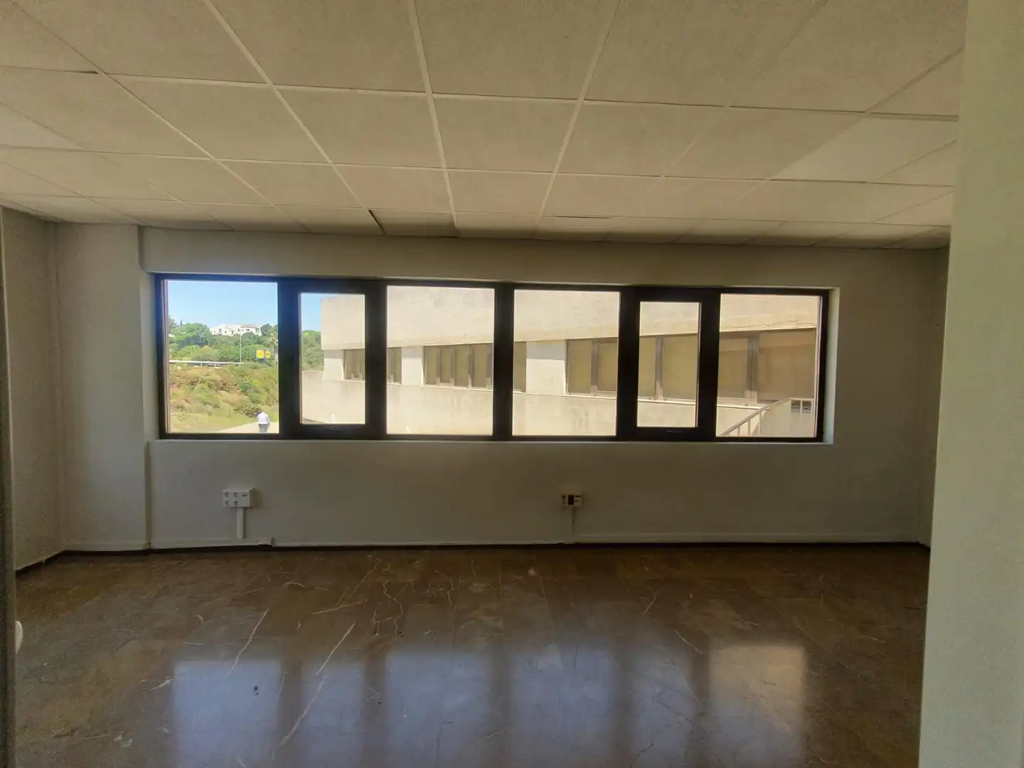 Oficina de alquiler en San Juan de Aznalfarache