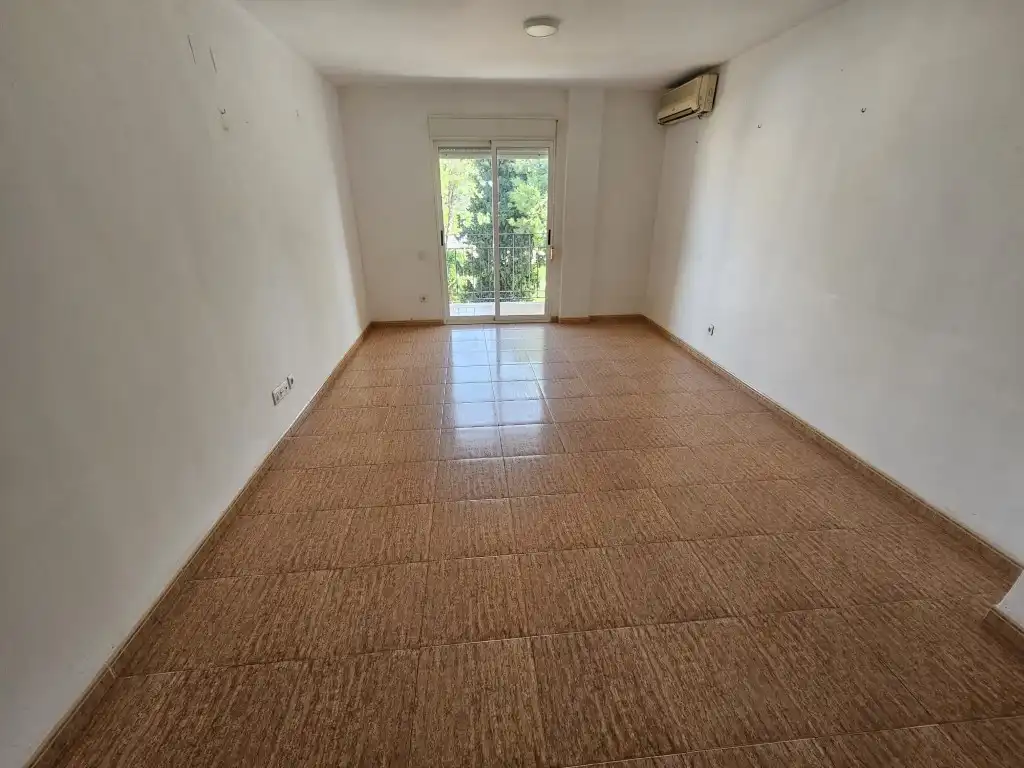 Habitación de Piso en venta en Massalavés con Balcón