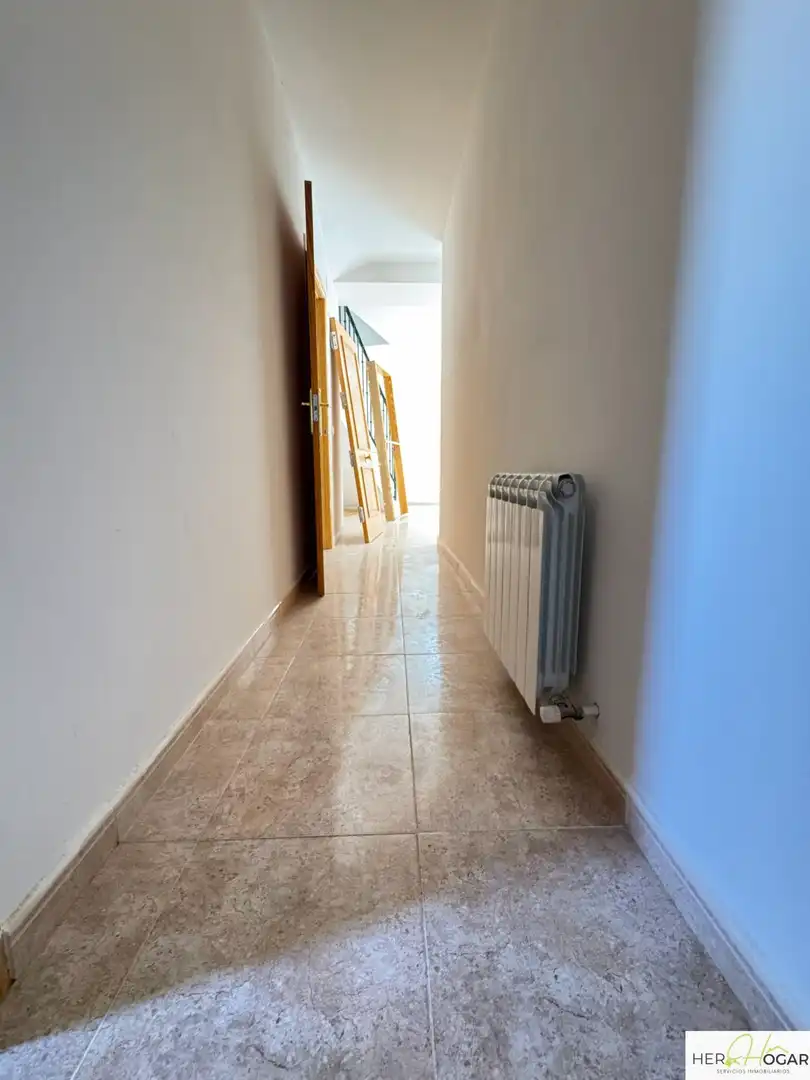 Flat for sale in Alameda de la Sagra  with Heating