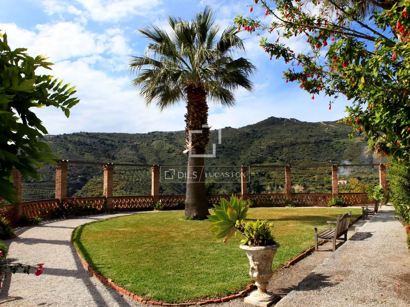 Jardín de Finca rústica en venta en Otívar con Aire acondicionado, Jardín privado y Terraza