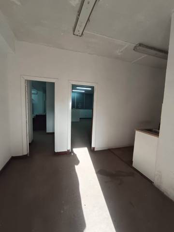 Local comercial en Alquiler en Calle de Luis I, 54 en Ensanche de Vallecas - La Gavia