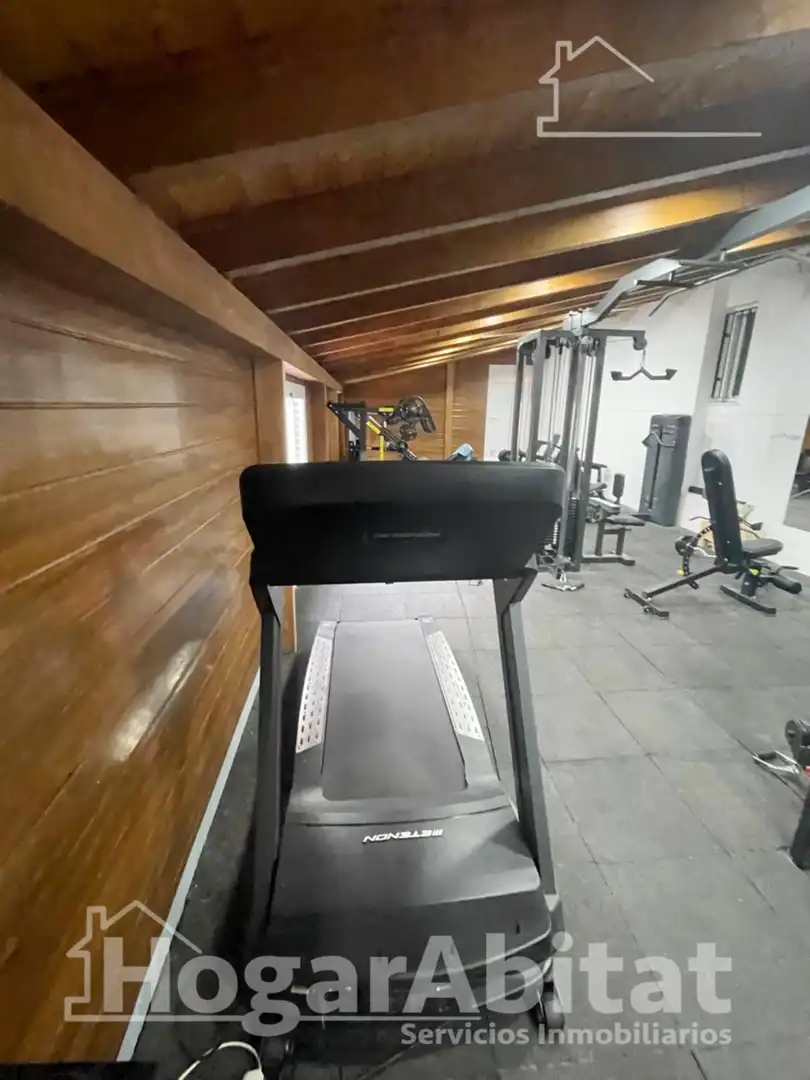 Casa o chalet en venta en Chiva con Aire acondicionado, Calefacción y Jardín privado