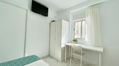 Foto 5 de Apartament per a compartir a El Torrejón - El Cerezo, Sevilla