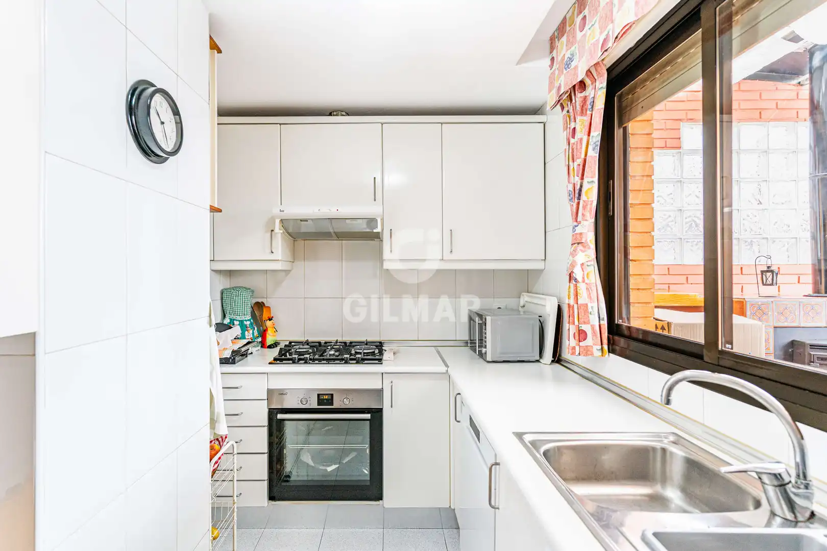 Küche von Wohnung zum Verkauf in Madrid mit Heizung und Balkon
